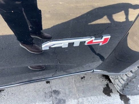 Used 2021 GMC Canyon AT4 w/ Driver Alert Package image 5