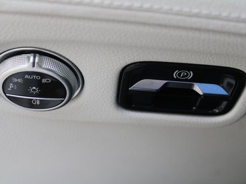 Certified 2023 Mercedes-Benz EQS 580 4MATIC SUV image 26