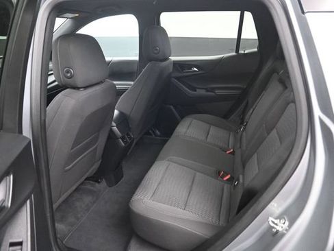 Used 2025 Chevrolet Equinox LT AWD/4WD image 10
