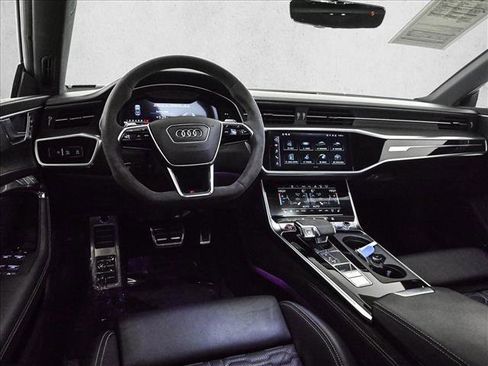 Used 2023 Audi RS 7 Sportback w/ RS 7 Executive Package image 19
