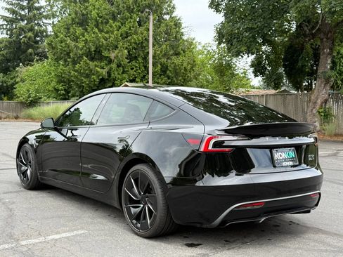 Used 2024 Tesla Model 3 Performance AWD/4WD image 4