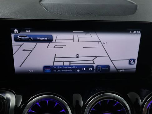 New 2026 Mercedes-Benz GLB 250 image 16