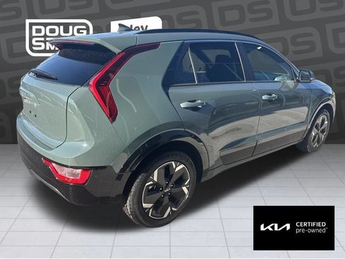 Certified 2023 Kia Niro Wind w/ Wind Preserve Package FWD image 5