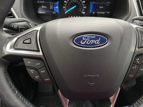 Used 2024 Ford Edge SEL w/ Convenience Package AWD/4WD image 16