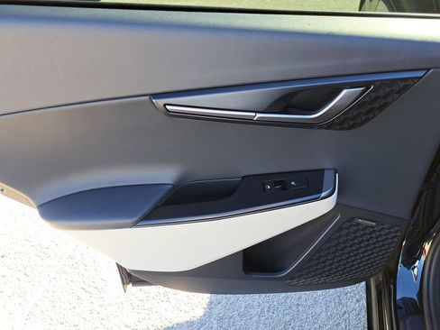 Used 2025 Kia EV6 GT-Line image 8