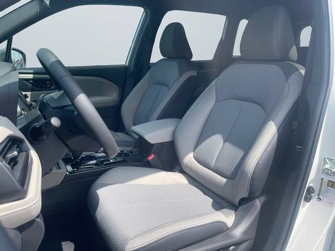 New 2026 Subaru Forester Premium AWD/4WD image 9