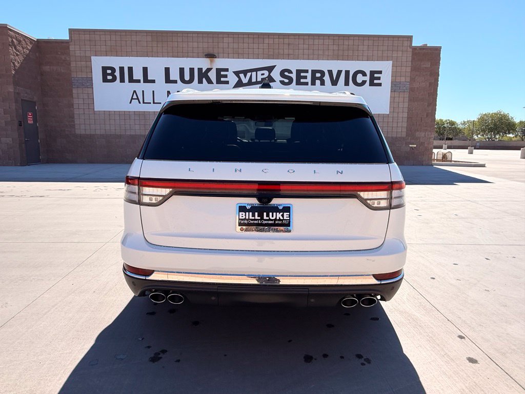 Used 2025 Lincoln Aviator Reserve w/ Illumination Package AWD/4WD image 6