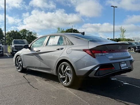 Certified 2025 Hyundai Elantra Sport FWD image 7