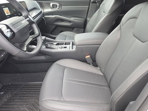 New 2026 Kia Sorento S FWD image 7