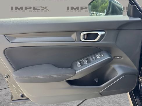 Used 2025 Honda Civic LX image 22