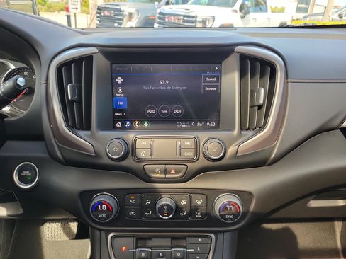 Used 2024 GMC Terrain AT4 w/ Tech Package AWD/4WD image 23