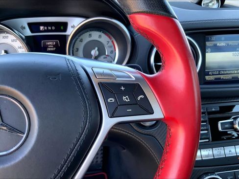 Used 2016 Mercedes-Benz SL 550 image 22