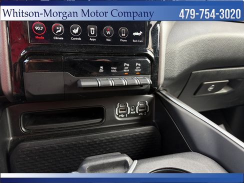Used 2020 RAM 1500 Big Horn AWD/4WD image 30
