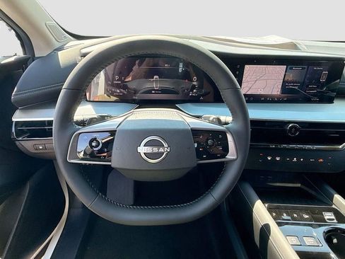 New 2025 Nissan Murano SL image 11