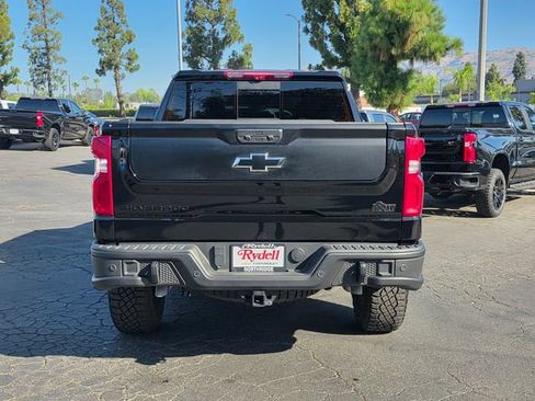 Used 2024 Chevrolet Silverado 1500 ZR2 w/ ZR2 Bison Edition AWD/4WD image 7