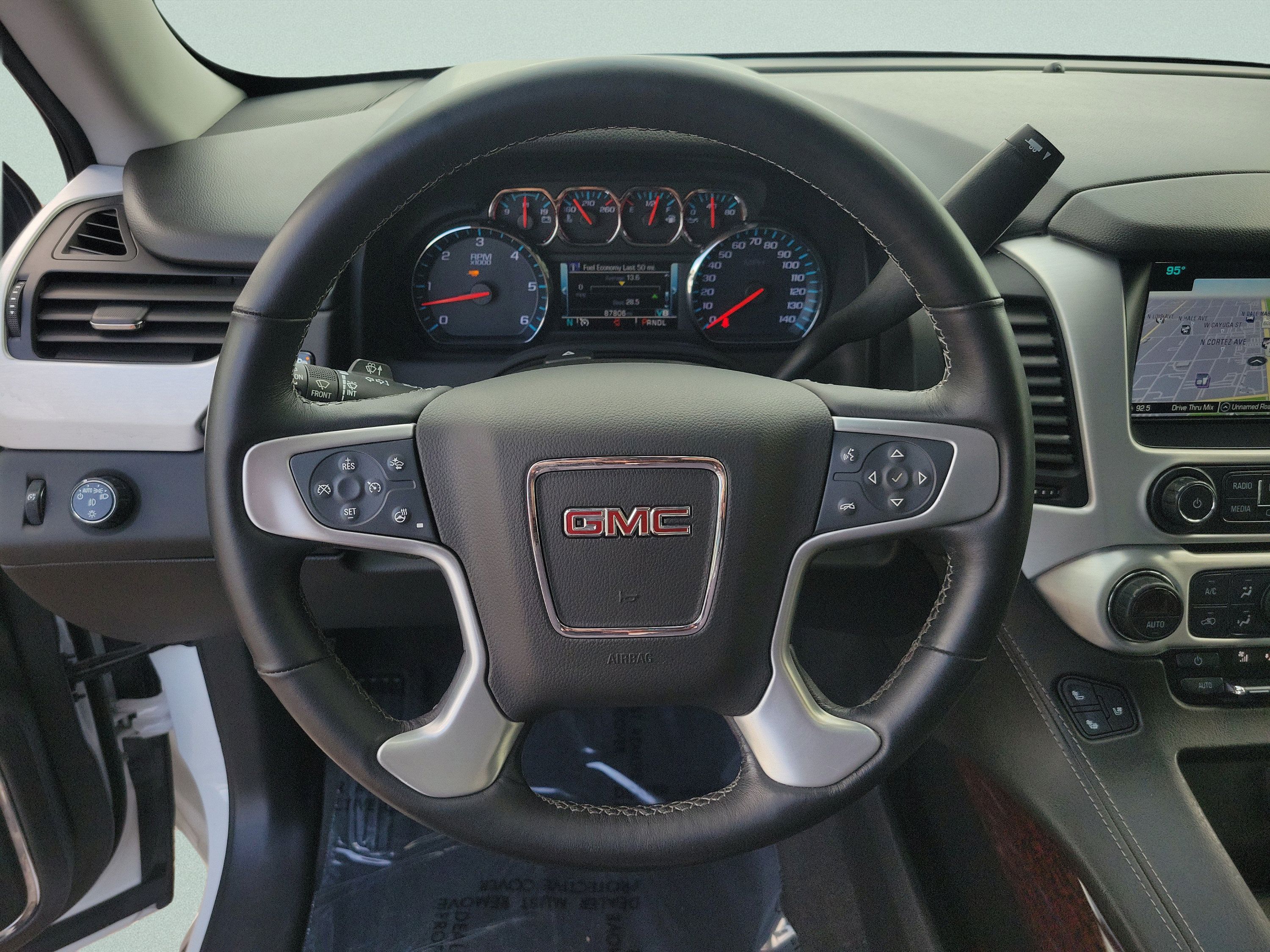 Used 2020 GMC Yukon SLT w/ Open Road Package RWD image 22