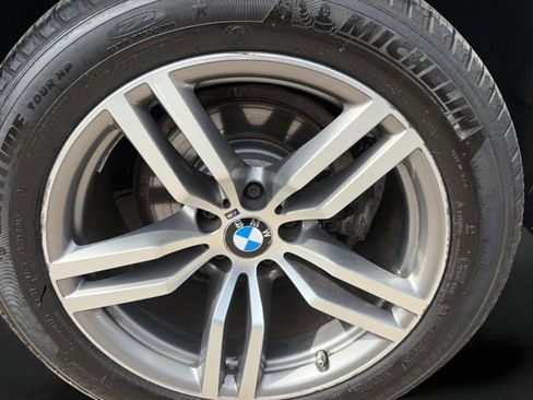 Used 2019 BMW X6 xDrive35i w/ M Sport Package AWD/4WD image 22