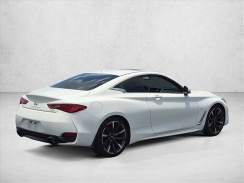 Used 2020 INFINITI Q60 3.0t Luxe RWD image 5