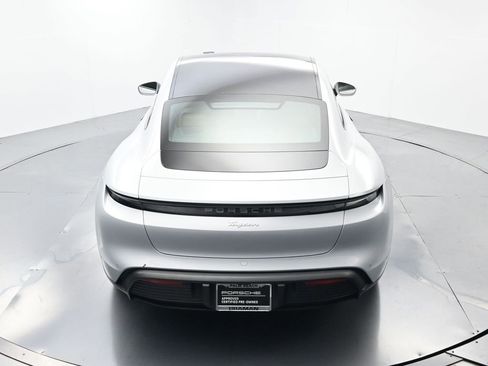 Used 2025 Porsche Taycan image 41