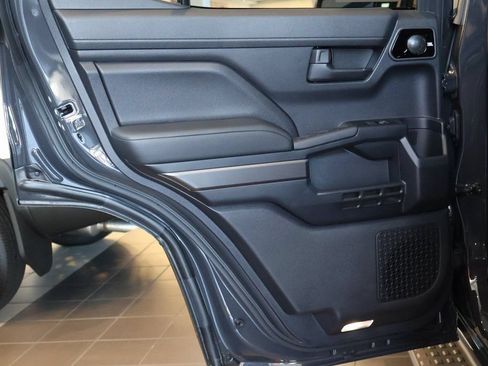 Used 2026 Toyota 4Runner TRD Off-Road Premium AWD/4WD image 11