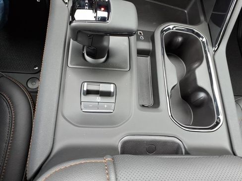 New 2026 GMC Sierra 1500 AT4 w/ AT4 Premium Package image 27