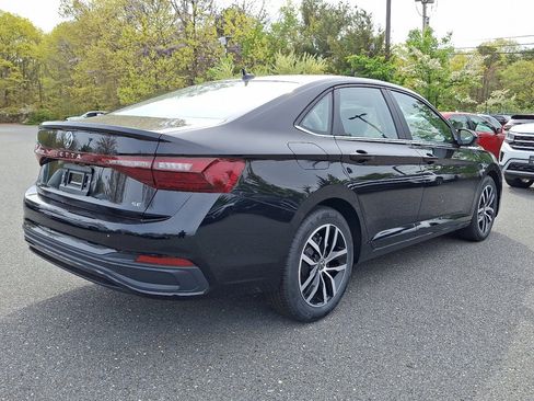 New 2026 Volkswagen Jetta SE FWD image 5