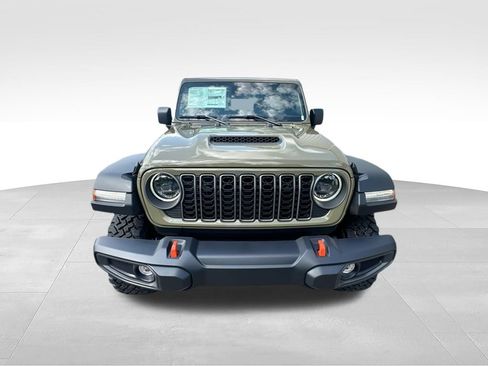 Used 2025 Jeep Gladiator Mojave AWD/4WD image 3
