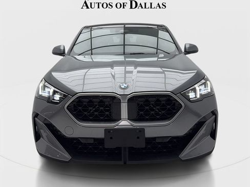 Used 2025 BMW X2 xDrive28i AWD/4WD image 3