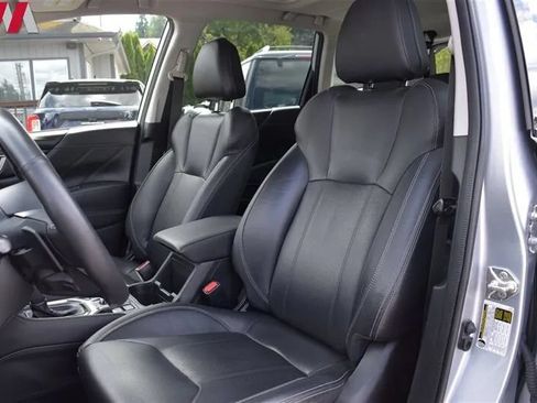 Used 2022 Subaru Forester Touring AWD/4WD image 11
