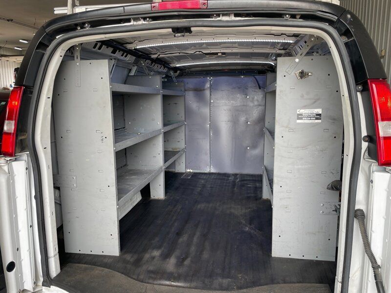 Used 2023 GMC Savana 2500 w/ Driver Convenience Package RWD image 16