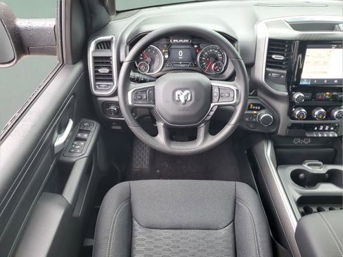 New 2026 RAM 1500 Express AWD/4WD image 12