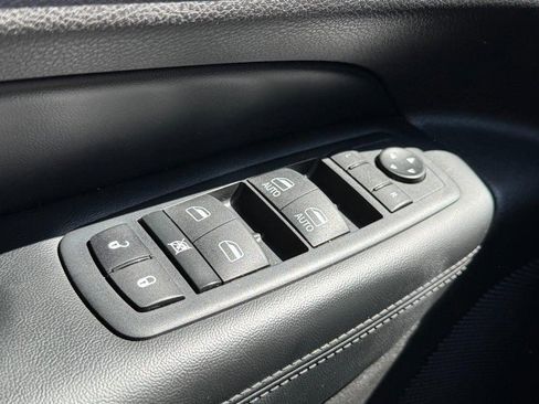 Used 2020 Jeep Grand Cherokee Laredo w/ Laredo X Package AWD/4WD image 27