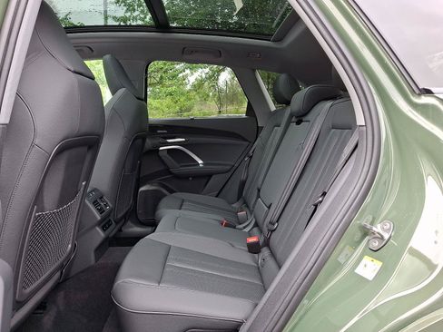 New 2026 Audi Q5 Prestige AWD/4WD image 8