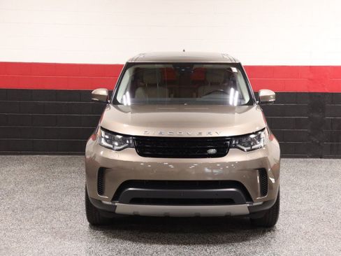 Used 2017 Land Rover Discovery HSE AWD/4WD image 12