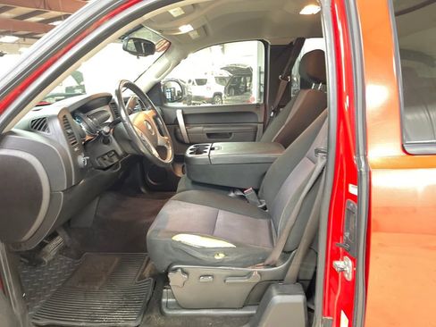 Used 2010 Chevrolet Silverado 1500 LT image 9
