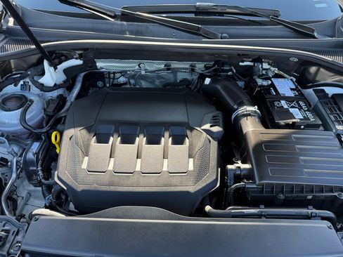 Used 2025 Audi Q3 2.0T Premium image 33