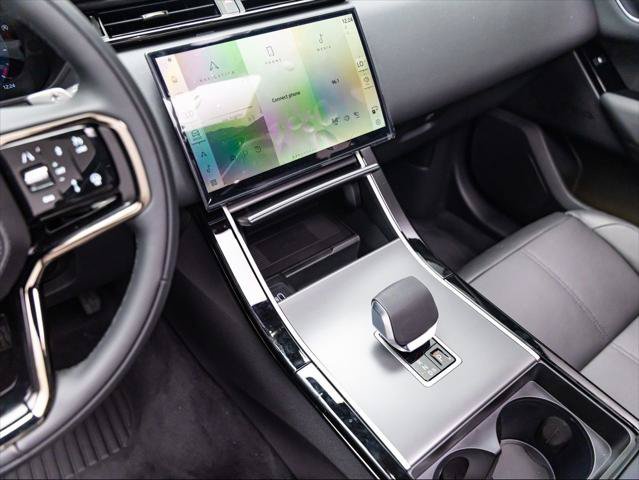 New 2026 Land Rover Range Rover Velar S AWD/4WD image 26