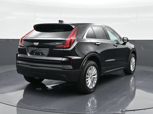 Certified 2024 Cadillac XT4 Luxury FWD image 14