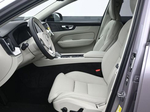 New 2026 Volvo XC60 B5 Ultra AWD/4WD image 11