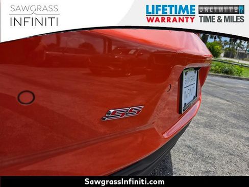 Used 2019 Chevrolet Camaro SS RWD image 14