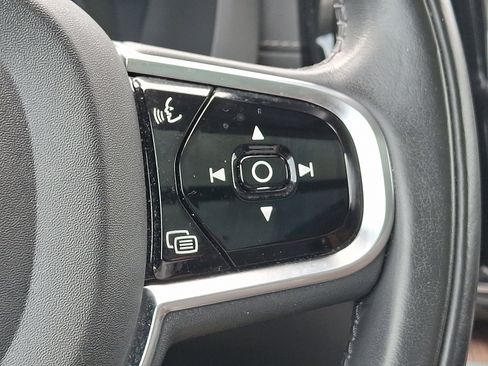 Used 2019 Volvo XC60 T5 Inscription image 24