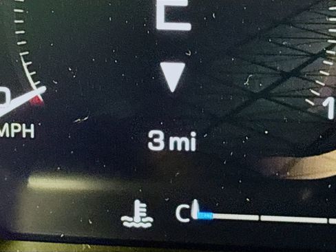 New 2026 GMC Sierra 1500 SLT w/ SLT Premium Package image 12