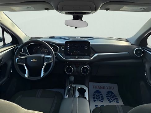 Used 2024 Chevrolet Blazer LT image 12