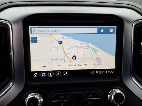 Used 2020 GMC Sierra 1500 SLT w/ SLT Premium Plus Package image 9