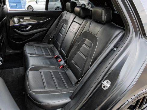 Used 2019 Mercedes-Benz E 63 AMG S image 48