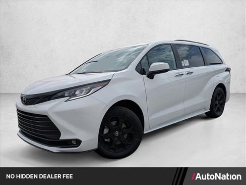 New 2026 Toyota Sienna XLE Woodland Edition AWD/4WD image 1
