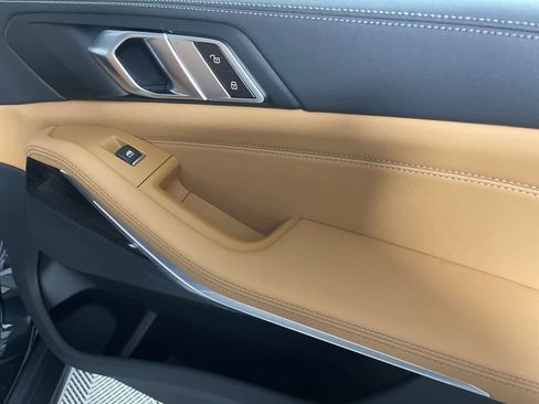 Certified 2024 BMW X5 xDrive40i image 17