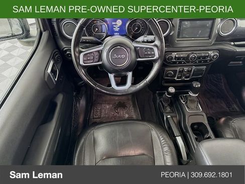 Used 2020 Jeep Wrangler Unlimited Sahara image 21