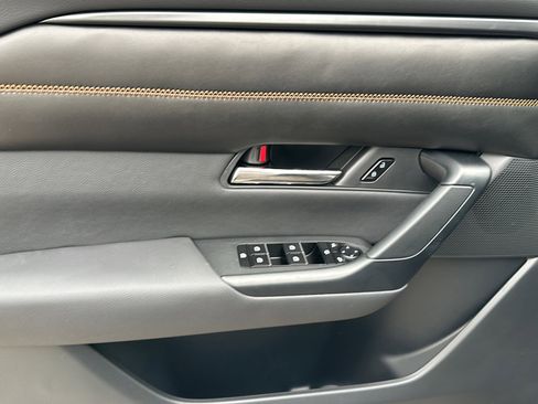 Used 2025 MAZDA CX-50 AWD 2.5 S w/ Weather Package image 14