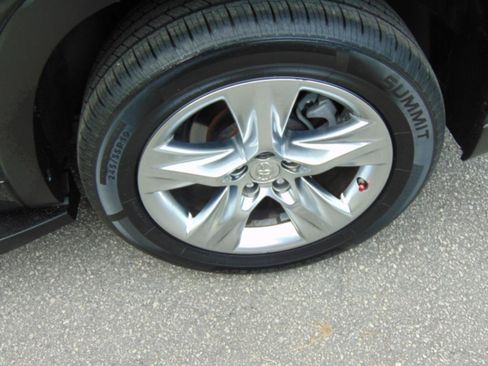 Used 2015 Toyota Highlander Limited FWD image 15